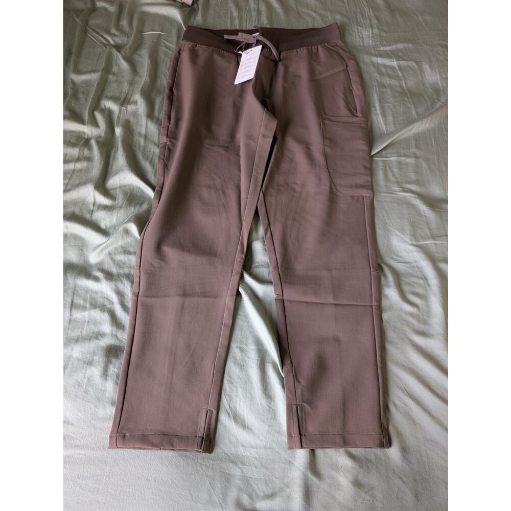 Mandala Scrub Pants Pxs Nwt Truffle